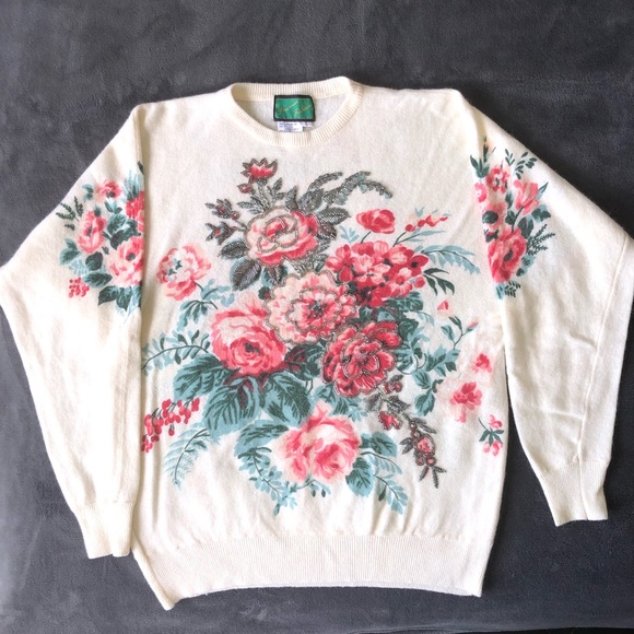 Sweaters - Vintage LambsWool Angora Sweater Rose Cream Beaded